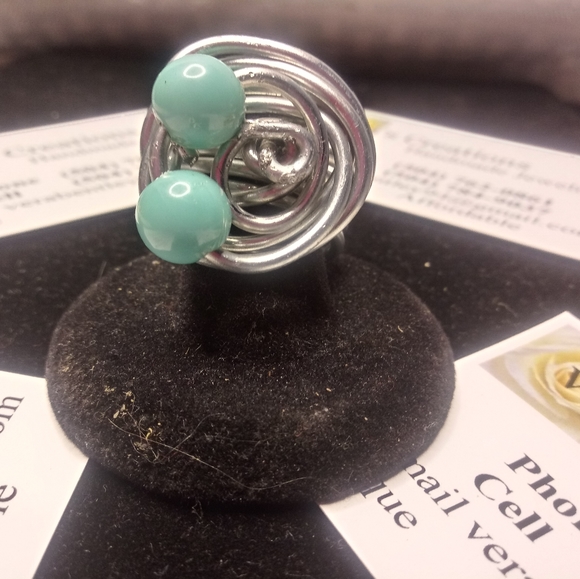 Jewelry - Picture 7 of 8